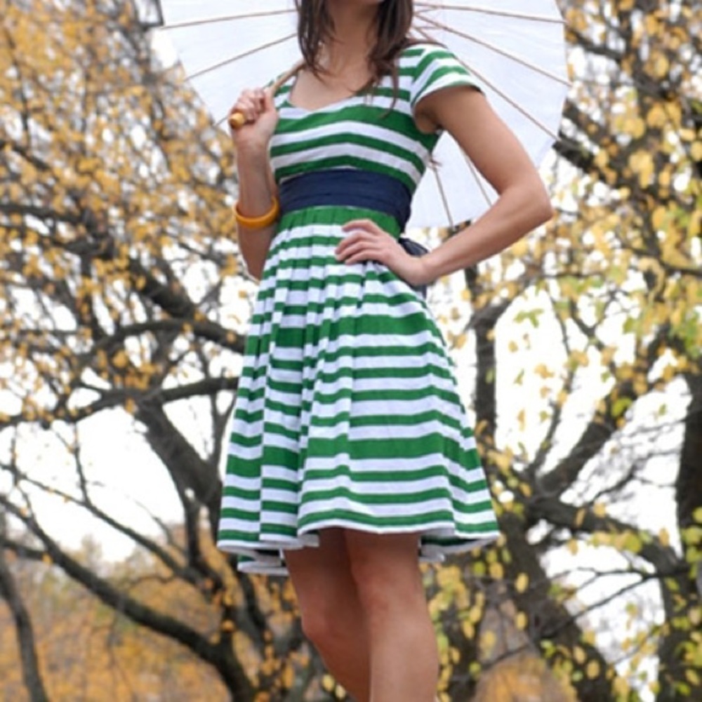 NEVER WORN Shabby Apple green candy striper dress - Picture 2 of 8